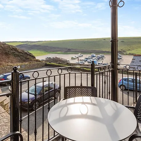 Beachcombers Holiday park *
